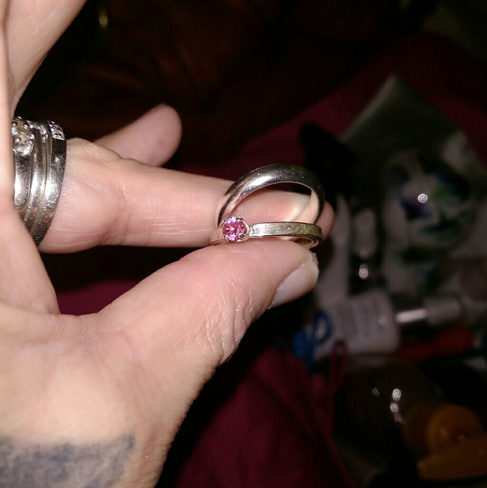 2 silver Rings